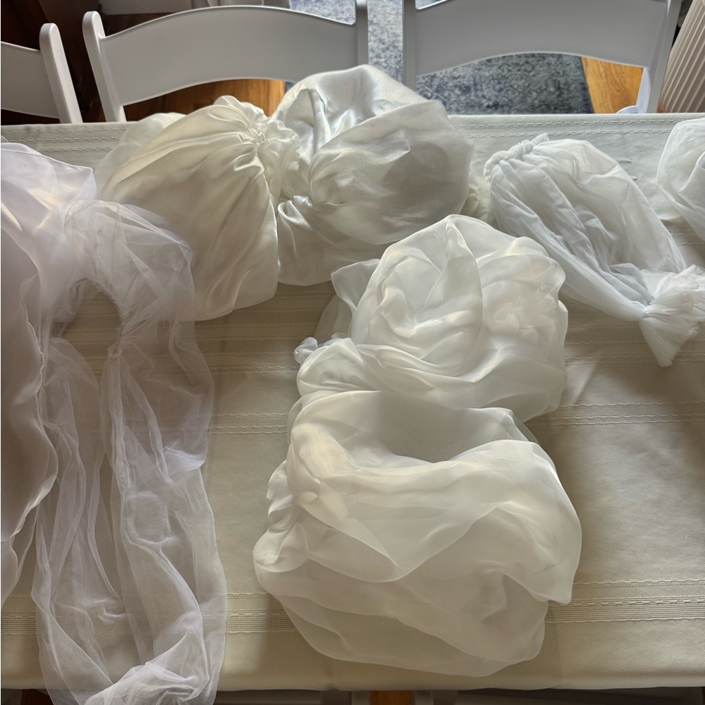 Lot of bridal / wedding toppers, straps, bolero, sleeves, cover etc. - Picture 6 of 8